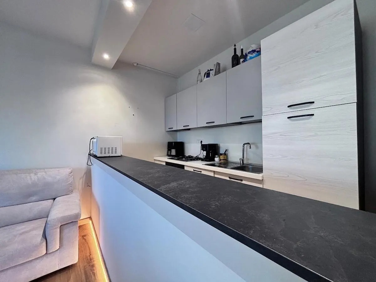 Home&Experience Apartment Quartu SantʼElena